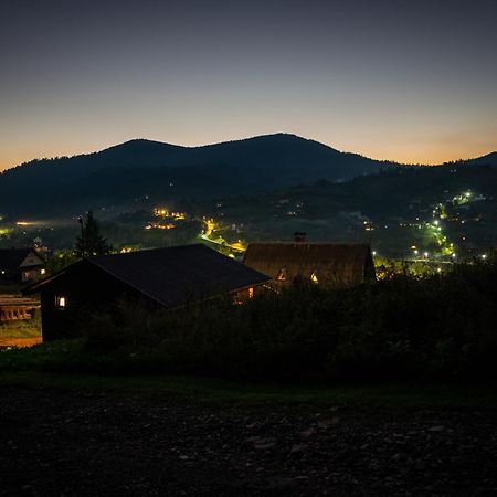Lisoviy Zatyshok, Z Vidkrutum Litnim Baseynom Hotel Slavske Exterior photo