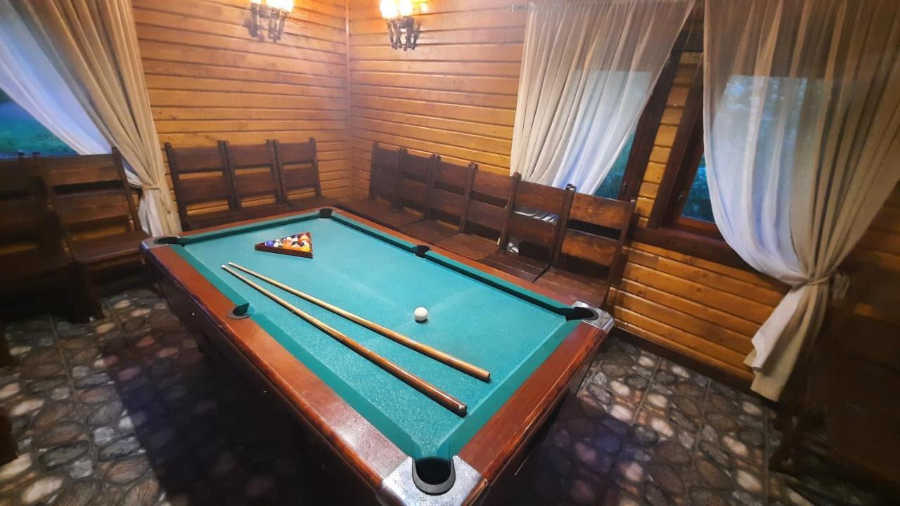 Lisoviy Zatyshok, Z Vidkrutum Litnim Baseynom Hotel Slavske Exterior photo