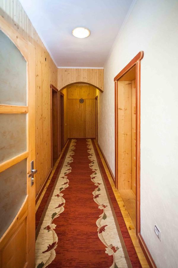 Lisoviy Zatyshok, Z Vidkrutum Litnim Baseynom Hotel Slavske Exterior photo